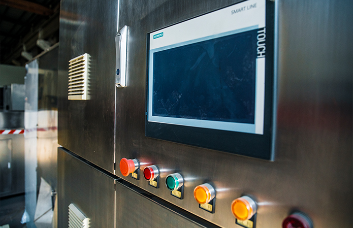 建華環(huán)?？萍? class=